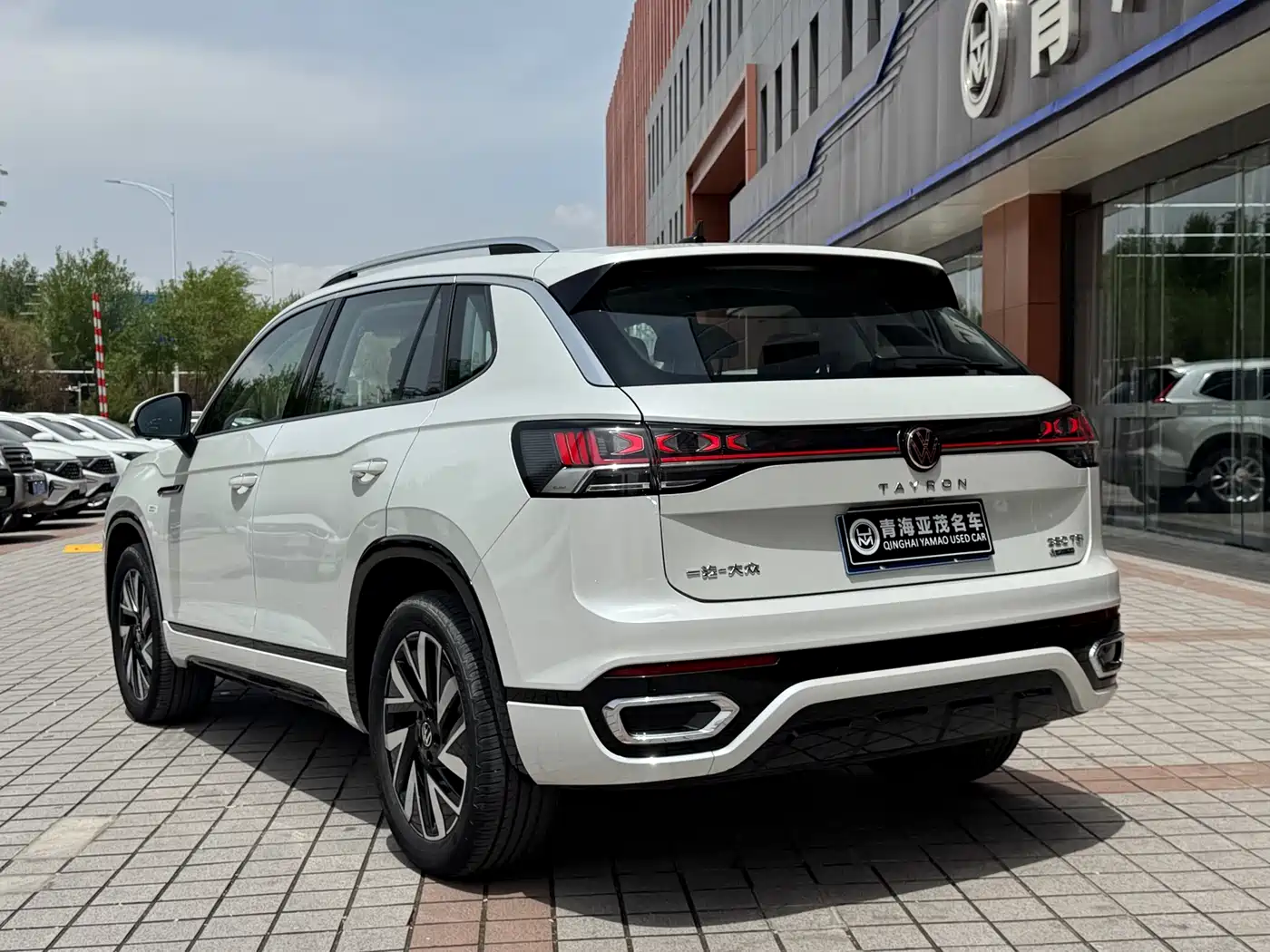 Volkswagen Tayron 2023 Facelift 380TSI 4WD R-Line High Performance Edition фото 14