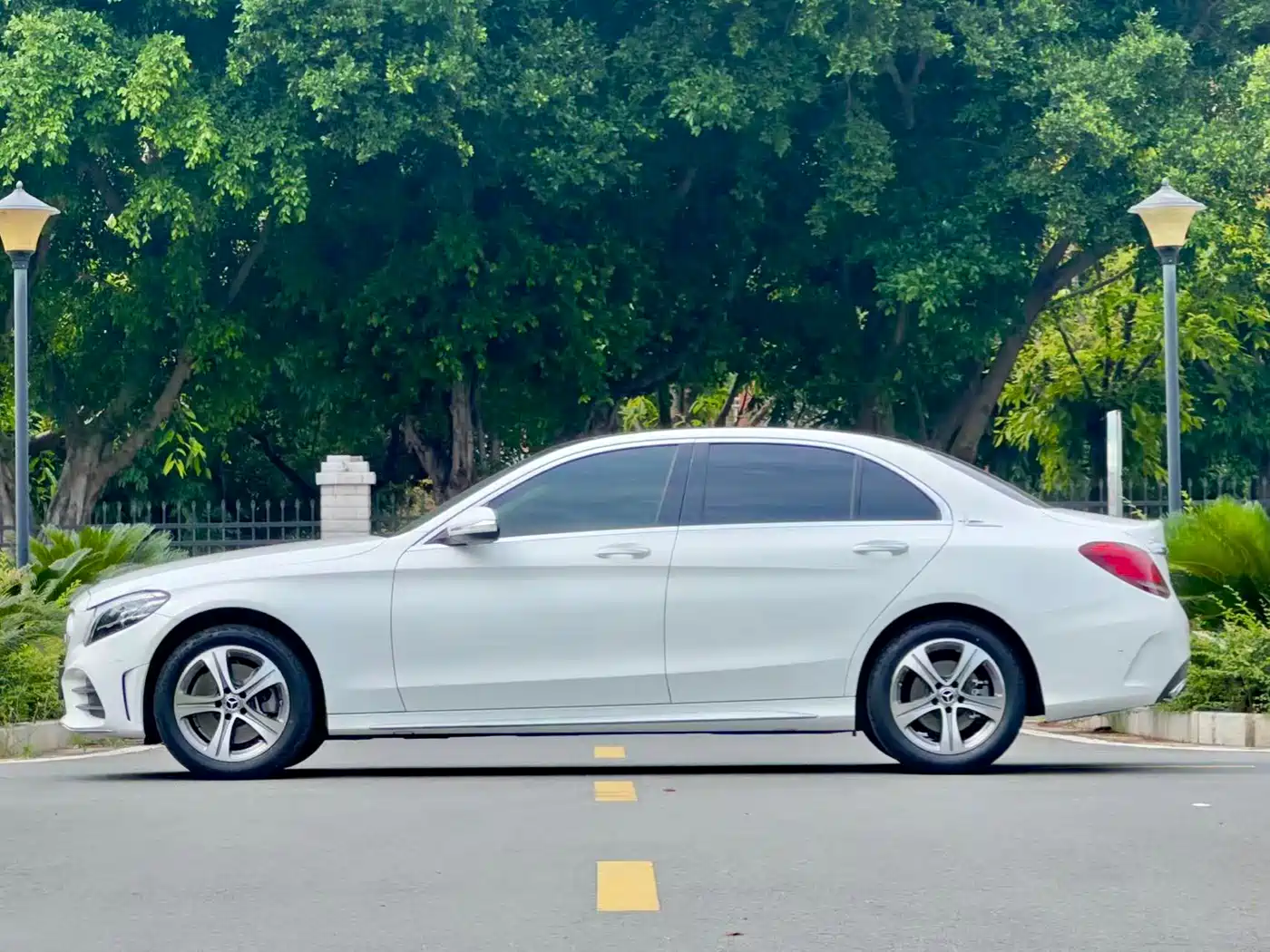 Mercedes-Benz C-Class 2020 C 260 L Sport фото 7