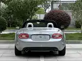 Фото 6 - Mazda MX-5