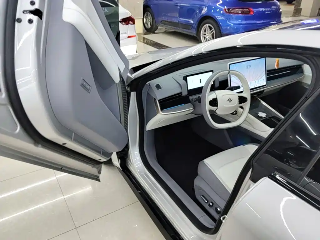 Dongfeng Yipai eπ007 2024 2024 620Pro Edition