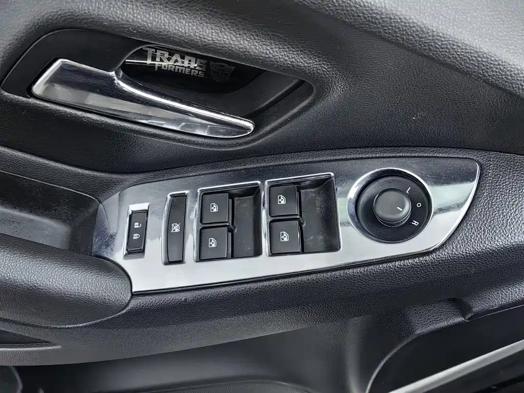 Фото 9 - Chevrolet Trax