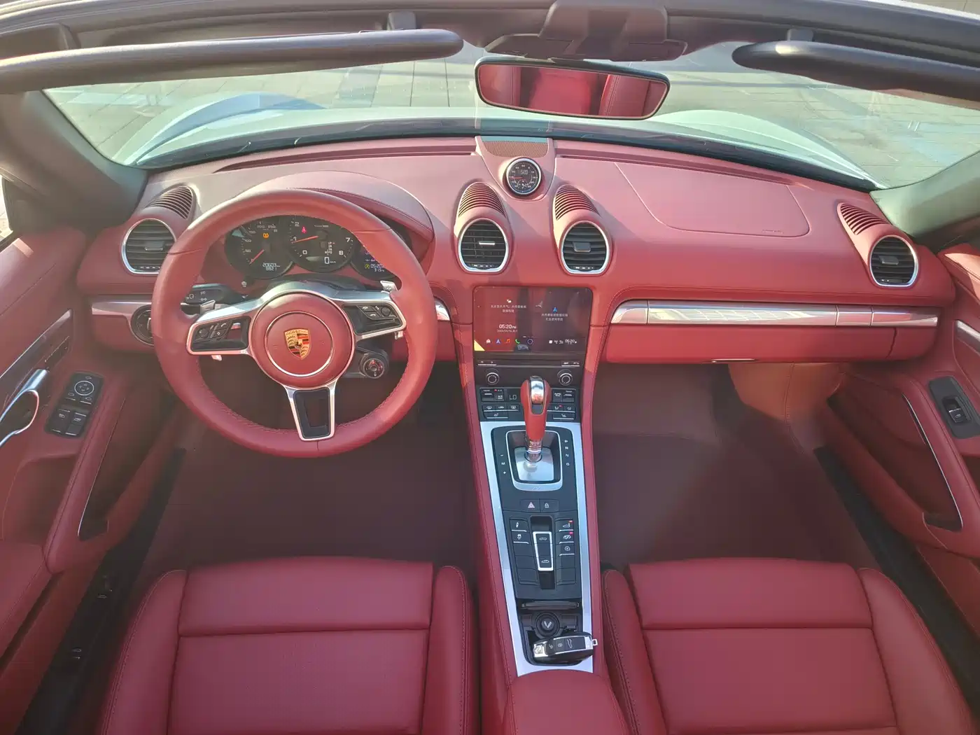 Porsche 718 2023 Boxster Style Edition 2.0T фото 16