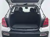 Фото 16 - Chevrolet Trax