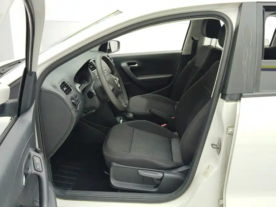 Volkswagen Polo 2013 2013 1.6L Automatic Comfort Edition