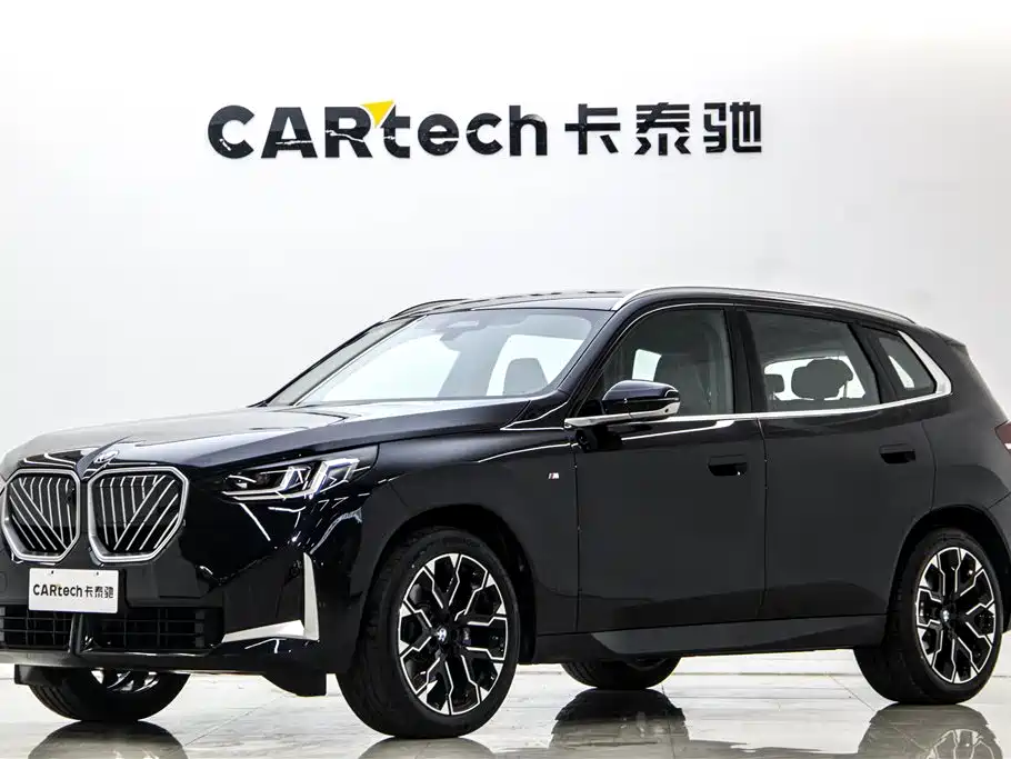 BMW X3 2025 xDrive30L Premium Model M Sport Black Package фото 2