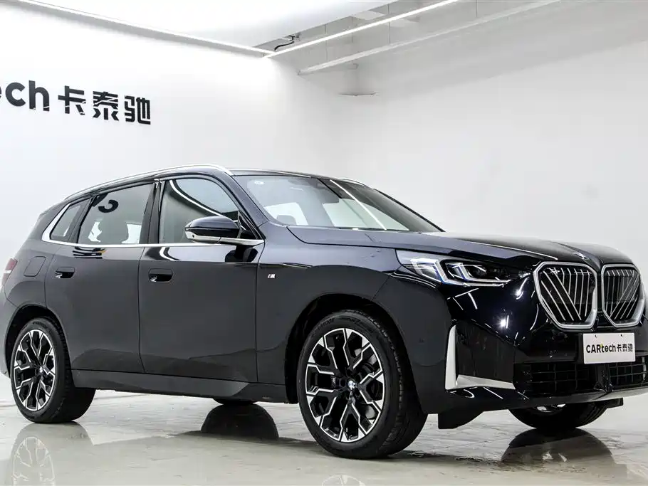BMW X3 2025 xDrive30L Premium Model M Sport Black Package фото 4