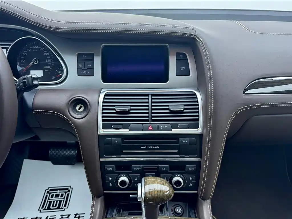 Audi Q7 2013 40 TFSI Exclusive фото 20
