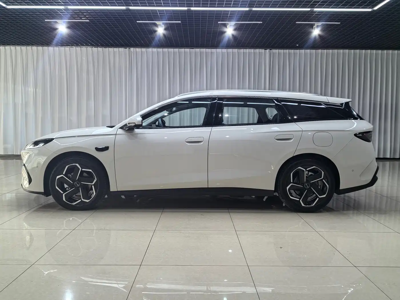 BYD Seal 06 DM-i Touring 2026