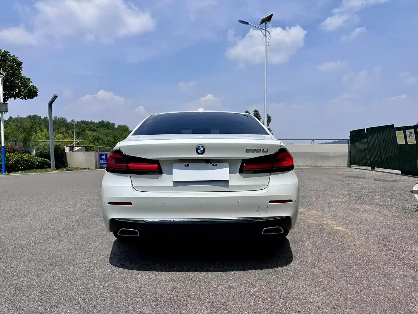 BMW 5 Series 2022 530Li Leading Luxury Package фото 5