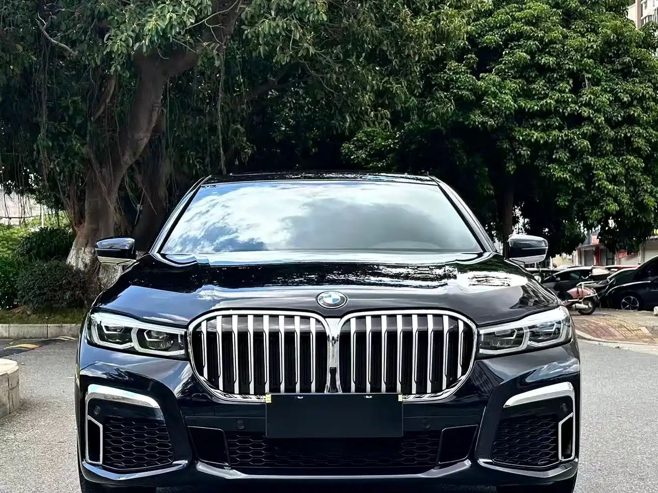 BMW 7 Series 2021 Model 740Li Leading M Sport Package