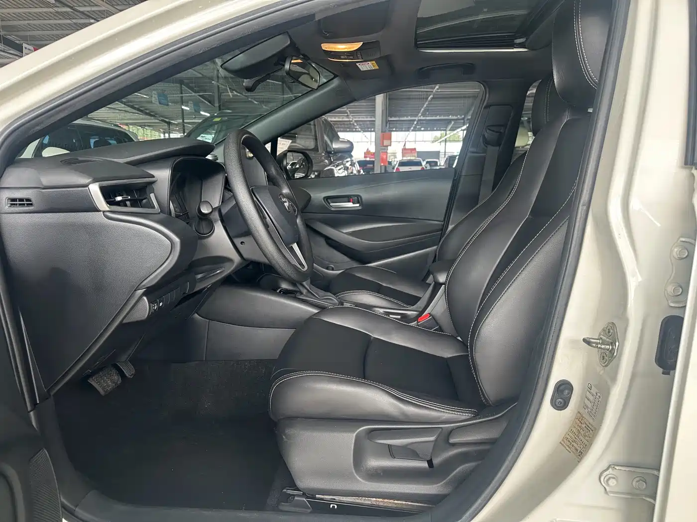 Toyota Levin 2019 185T CVT Luxury Edition China V фото 4