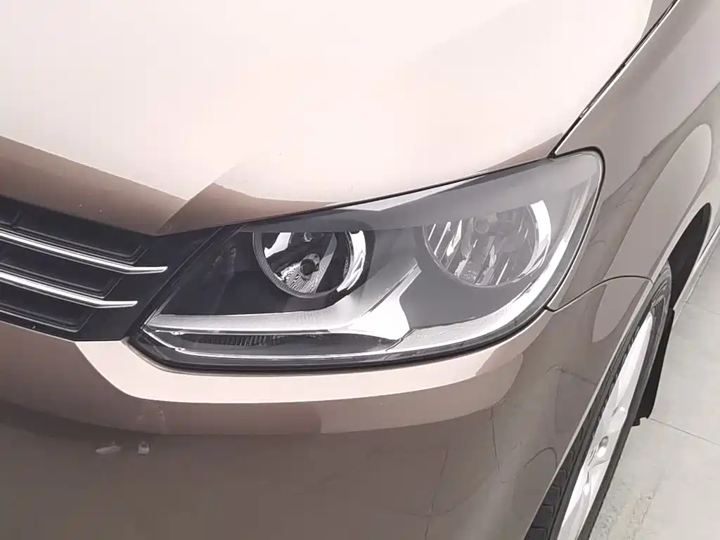 Volkswagen Touran 2013 2013 1.4T Manual Trend 5-seater