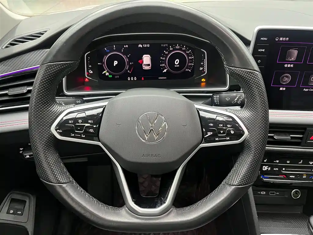 Volkswagen Tiguan L PHEV 2022 430PHEV Plug-in Hybrid Flagship Edition фото 3