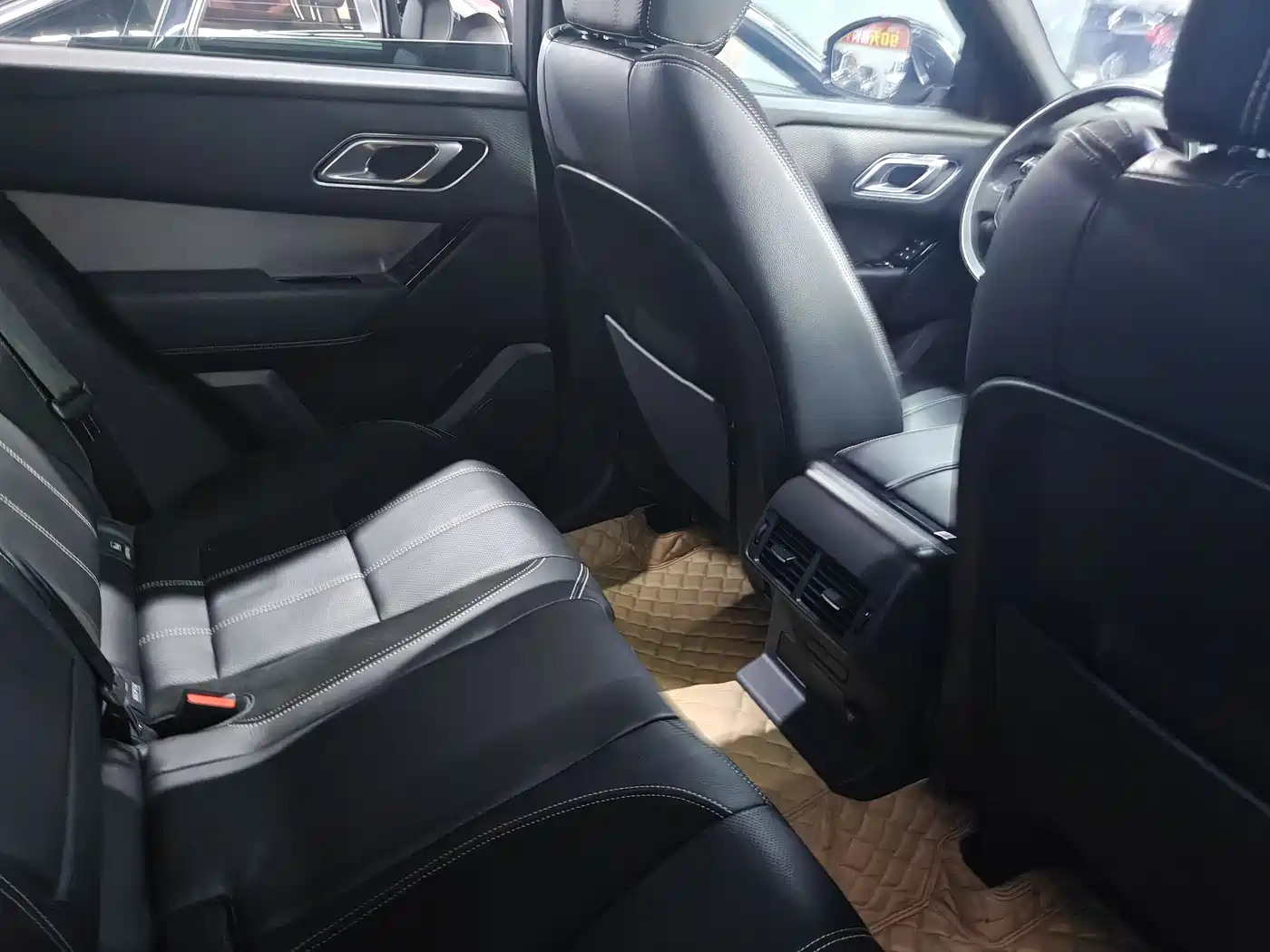 Land Rover Range Rover Velar 2017 P380 R-DYNAMIC S фото 5