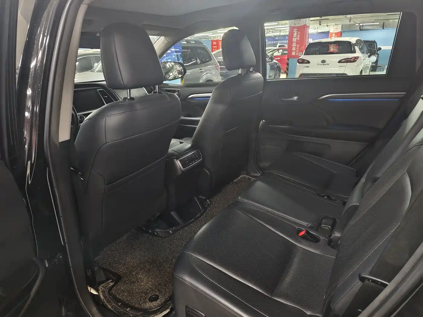 Toyota Highlander 2018 2.0T 4WD Ultimate 7-seater China VI фото 13