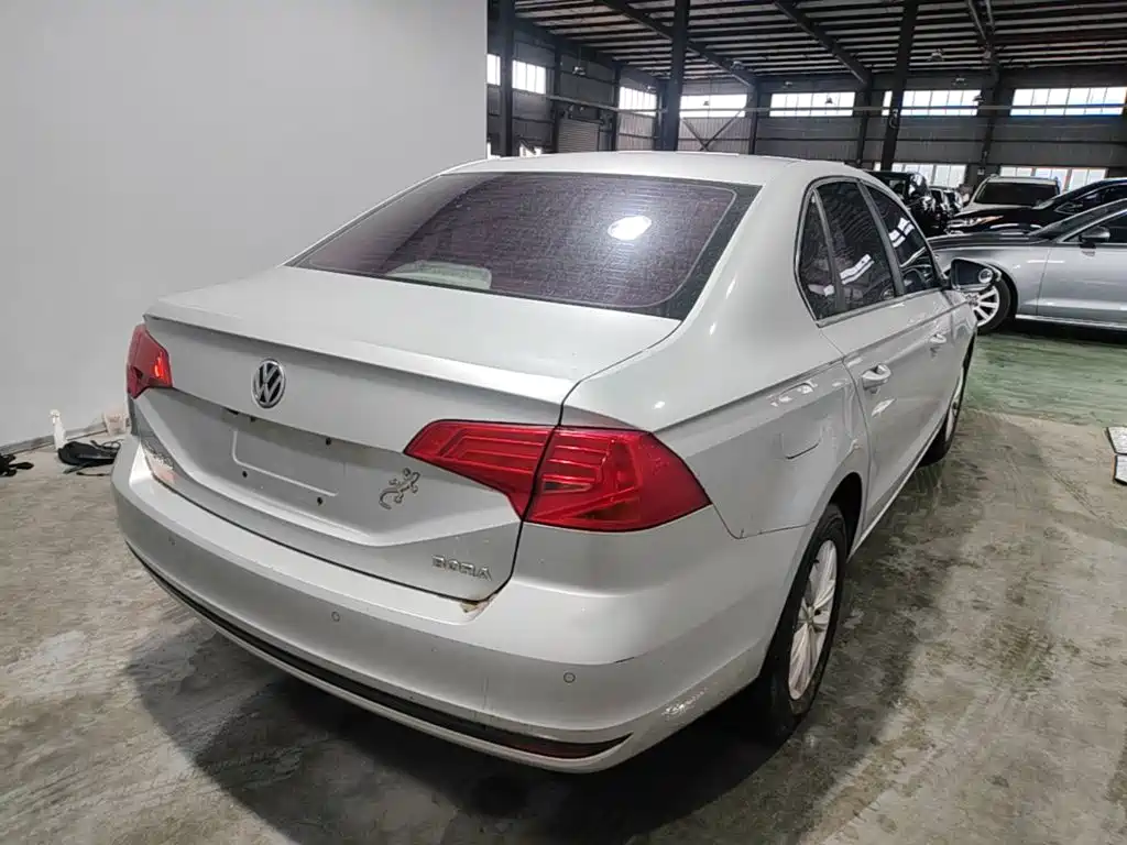 Фото 7 - Volkswagen Bora