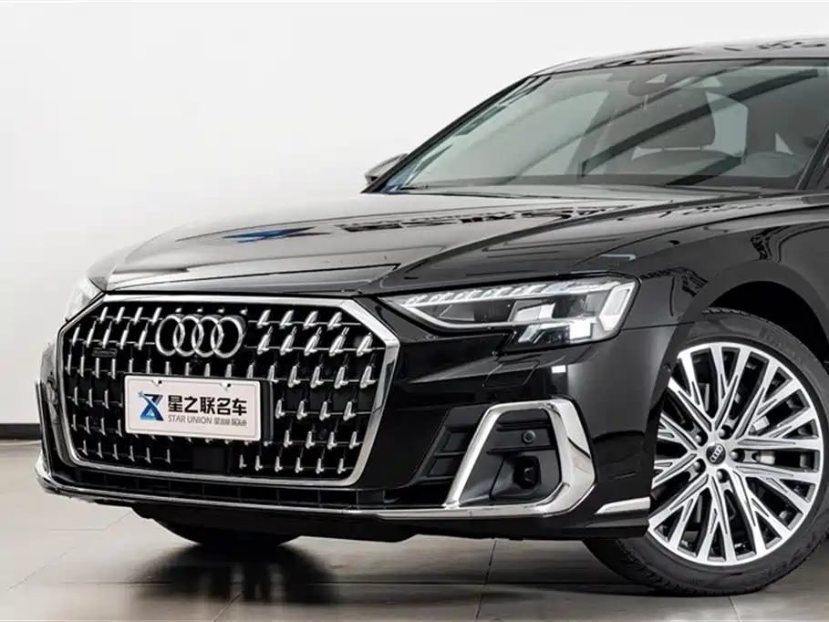 Audi A8 2024 Model A8L 50 TFSI quattro Premium Selection фото 3