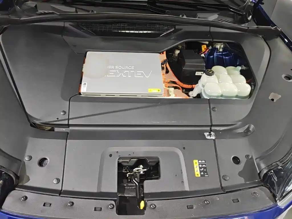 Фото 20 - NIO EC6