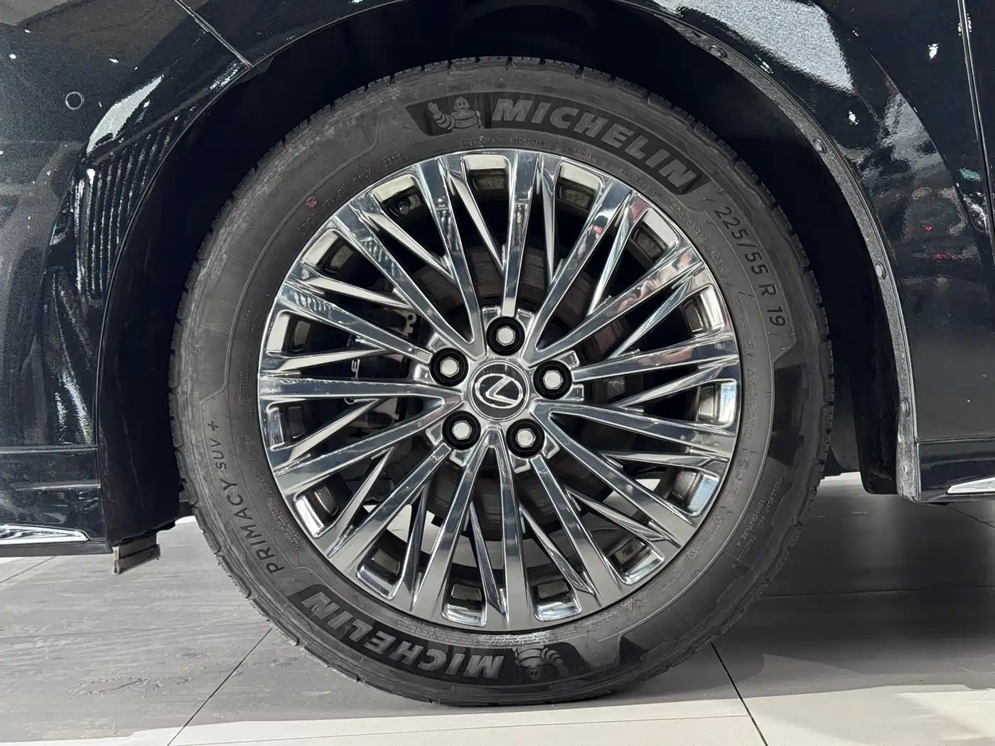 Lexus LM 2024 2023 350h 7-Seater Elegance Edition