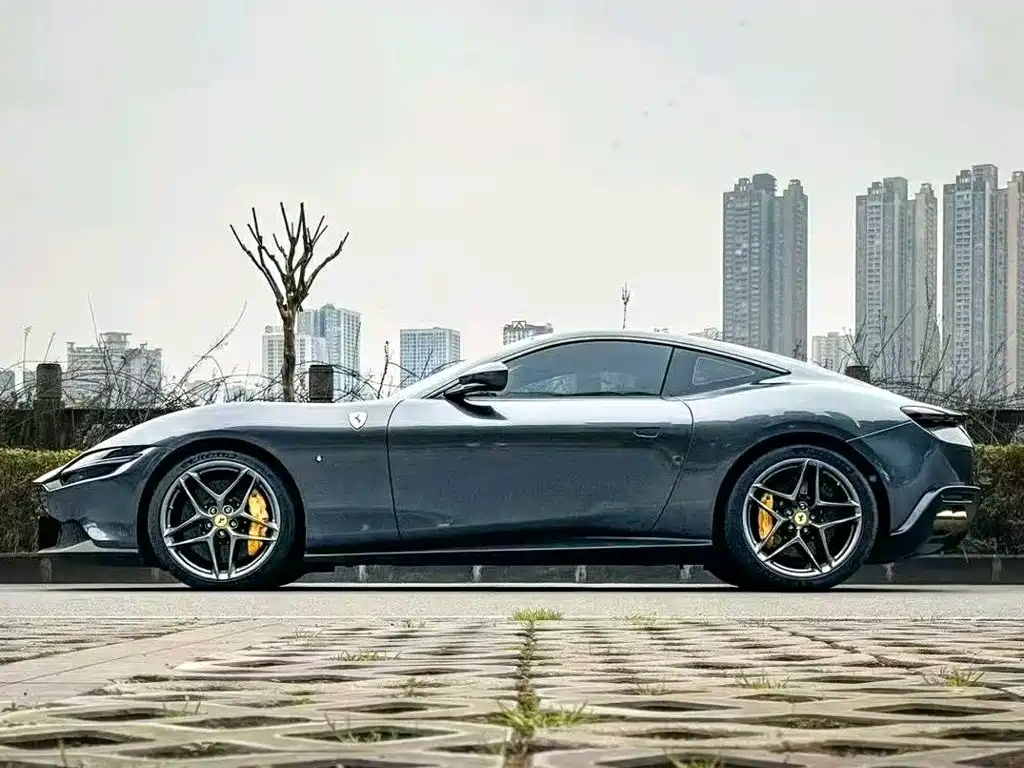 Ferrari Roma 2021 2020 3.9T V8