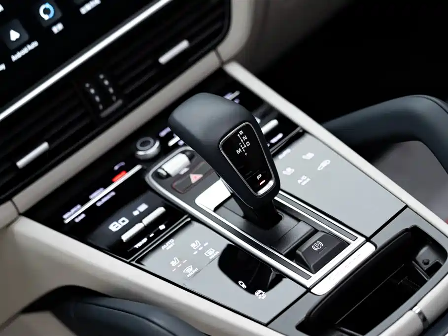 Porsche Cayenne 2022 Cayenne 3.0T Platinum Edition фото 17