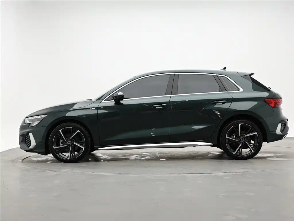 Audi A3 2022 Sportback 35 TFSI Style Sport фото 6