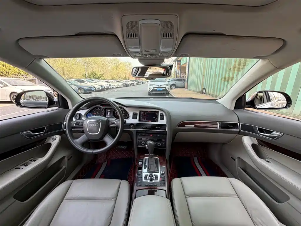 Audi A6L 2011 3.0 TFSI quattro Luxury фото 4