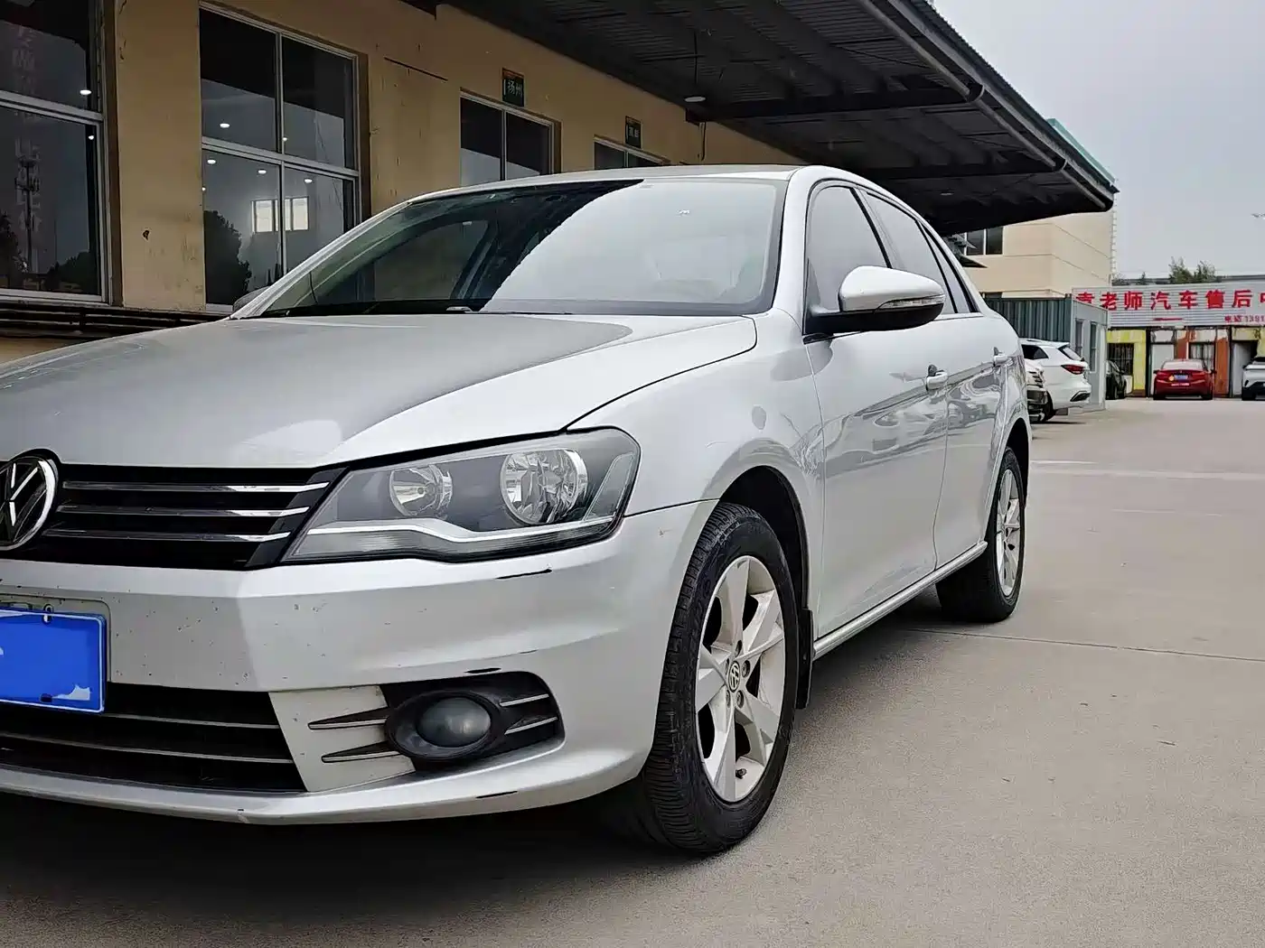 Volkswagen Bora 2013 1.6L Manual Comfort Model фото 2