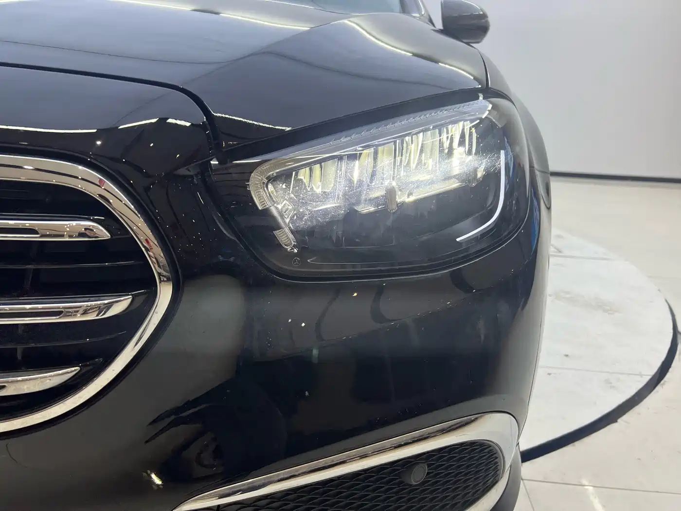 Mercedes-Benz E-Class 2023 E 260 L фото 7