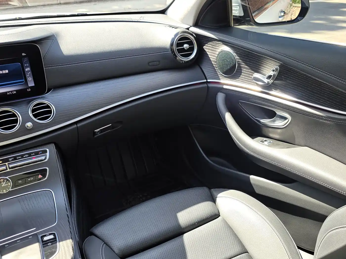 Mercedes-Benz E-Class 2020 Facelift E 260 L Sport фото 17