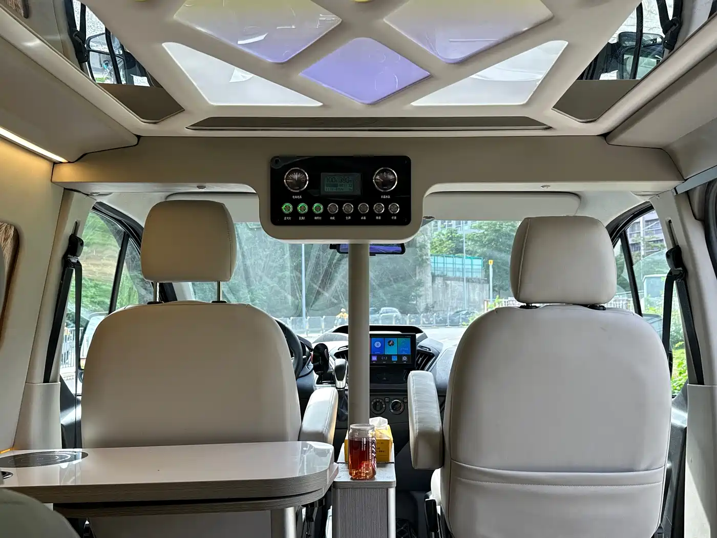 Ford Transit 2020 2.0T Gasoline Auto Multi-Purpose Commercial Vehicle Medium Wheelbase Low Roof Dual-Swing Doors China VI фото 12