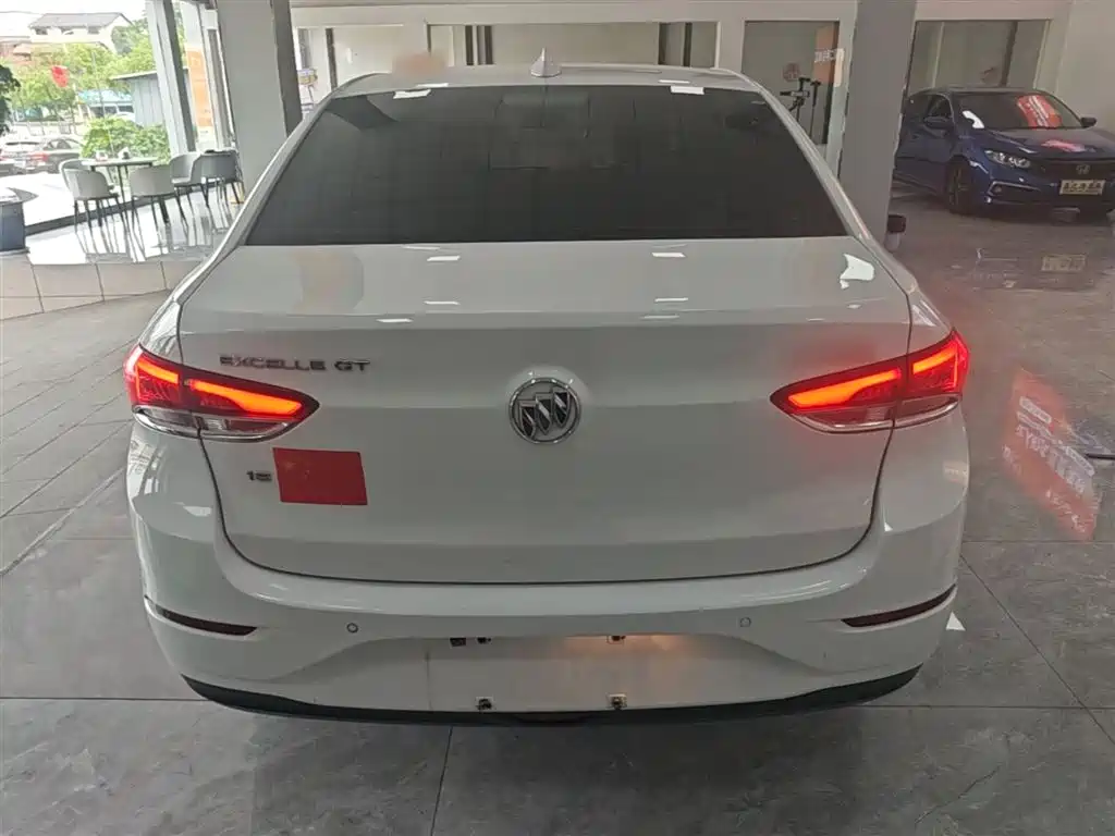 Buick Excelle 2018 15T Dual Clutch Elite (China V) фото 6