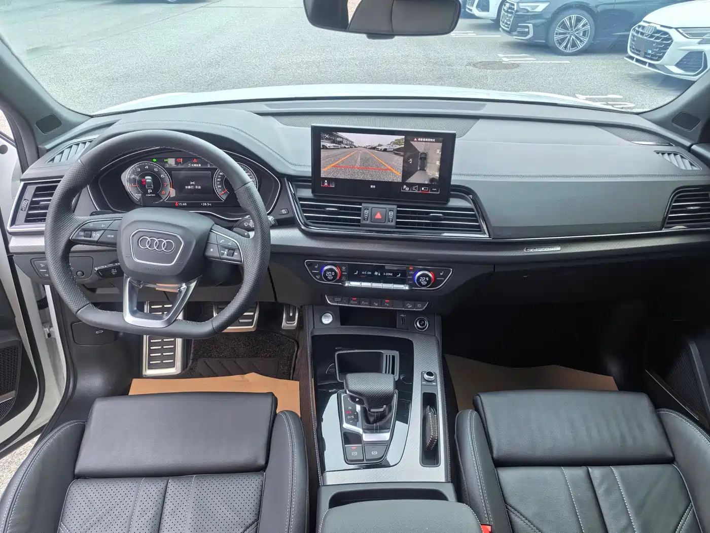 Audi Q5L 2024 Model 45 TFSI Luxury Dynamic фото 8