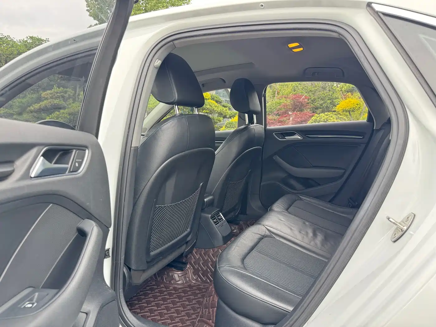 Audi A3 2018 30th Anniversary Limousine 35 TFSI Sport фото 6