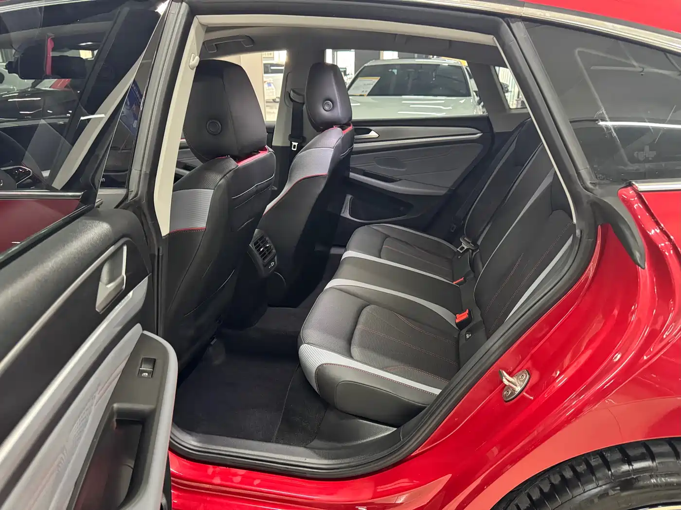 Volkswagen Lamando 2023 Lamando L 280TSI DSG Cool Edition фото 6