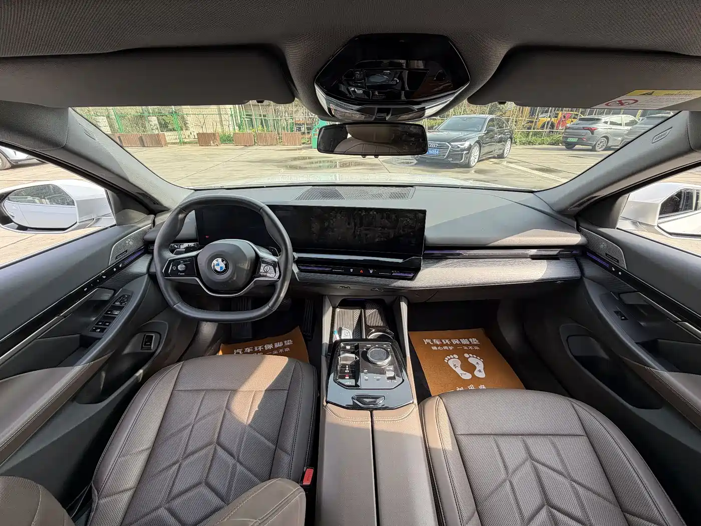 BMW 5 Series 2024 525Li Luxury Package фото 13