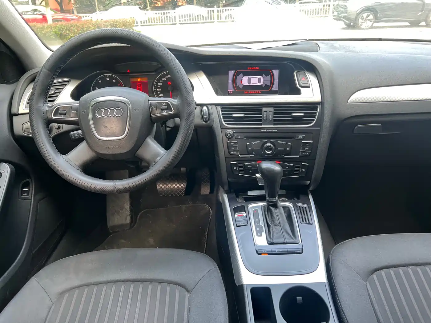 Audi A4L 2012 2.0 TFSI Auto Comfort фото 11