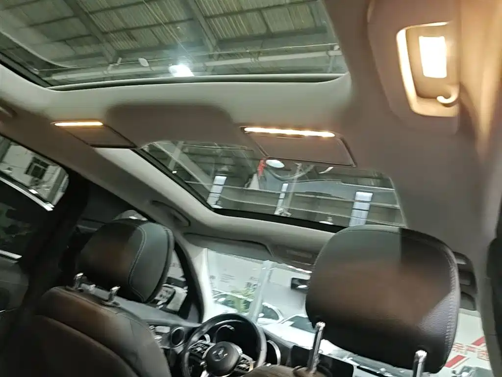 Mercedes-Benz C-Class 2019 Facelift C 260 L Sport фото 18
