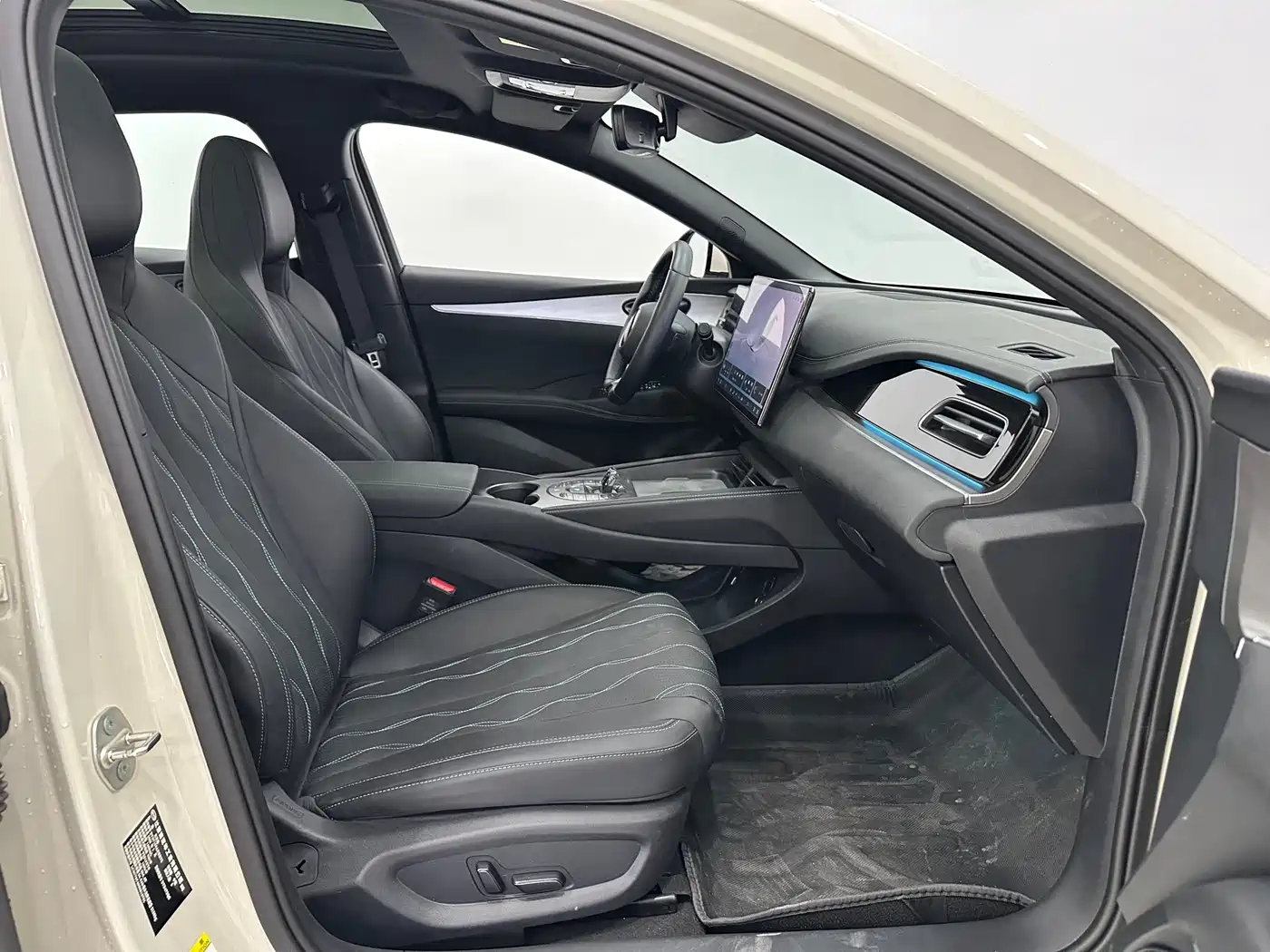 BYD SEAL 06 NEW ENERGY