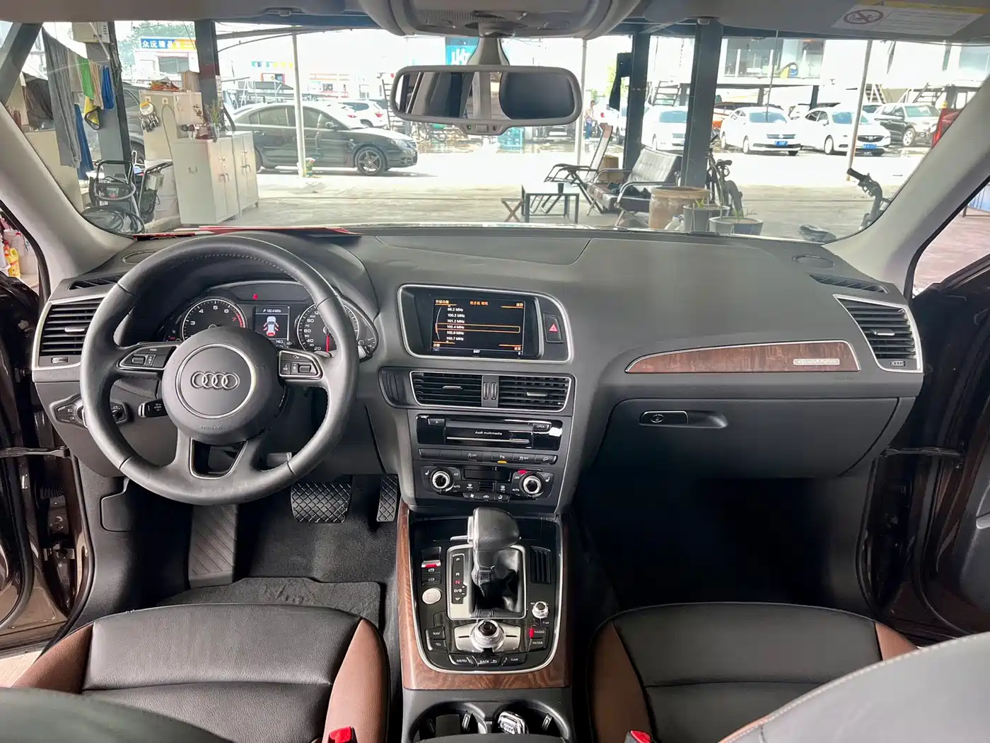 AUDI Q5