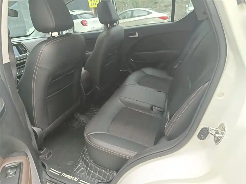GAC Trumpchi Trumpchi GS3 2017 150N Automatic Elite фото 17