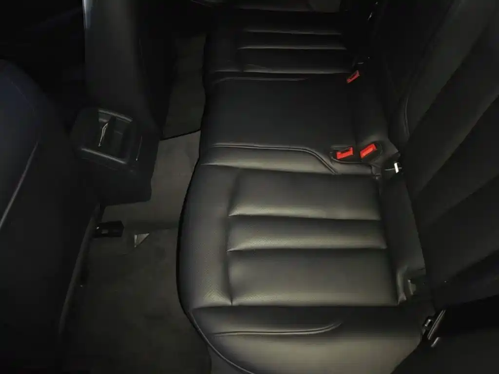 Audi A4L 2019 40 TFSI Progressive (China VI) фото 17