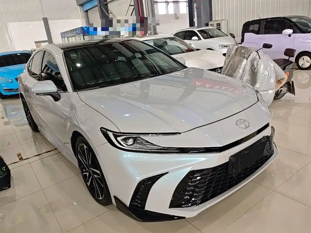 Toyota Camry 2024 2.0S Sport Edition фото 4