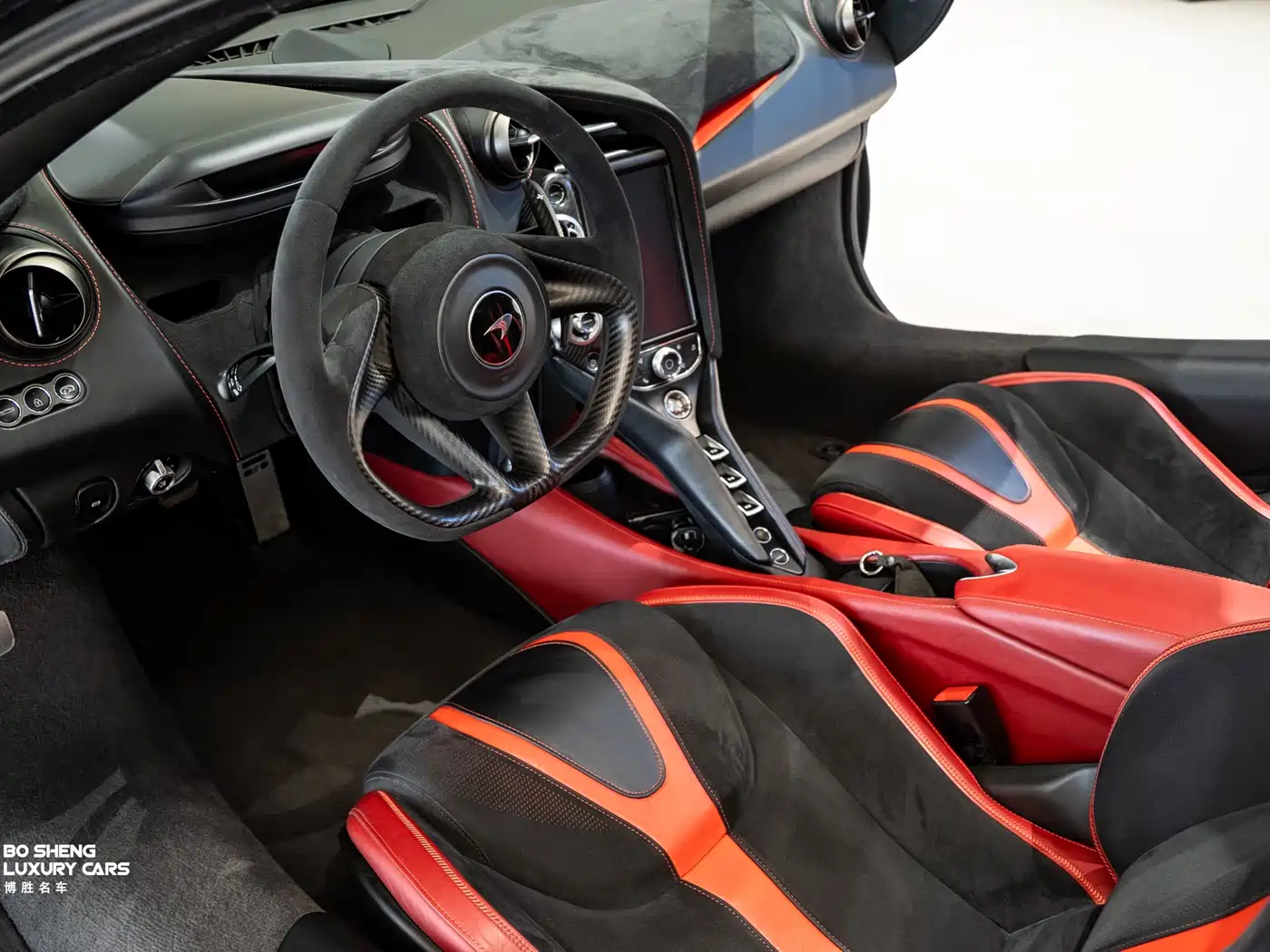 McLaren 720S 2019 4.0T Coupe фото 11