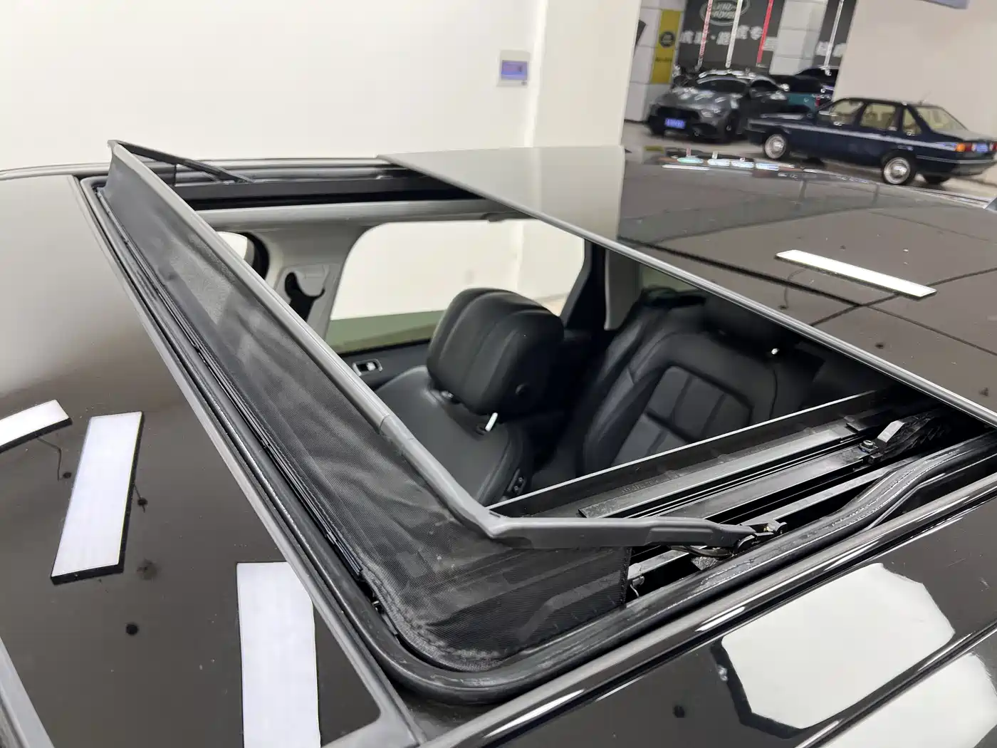 Land Rover Range Rover Sport 2020 3.0 L6 SE фото 38