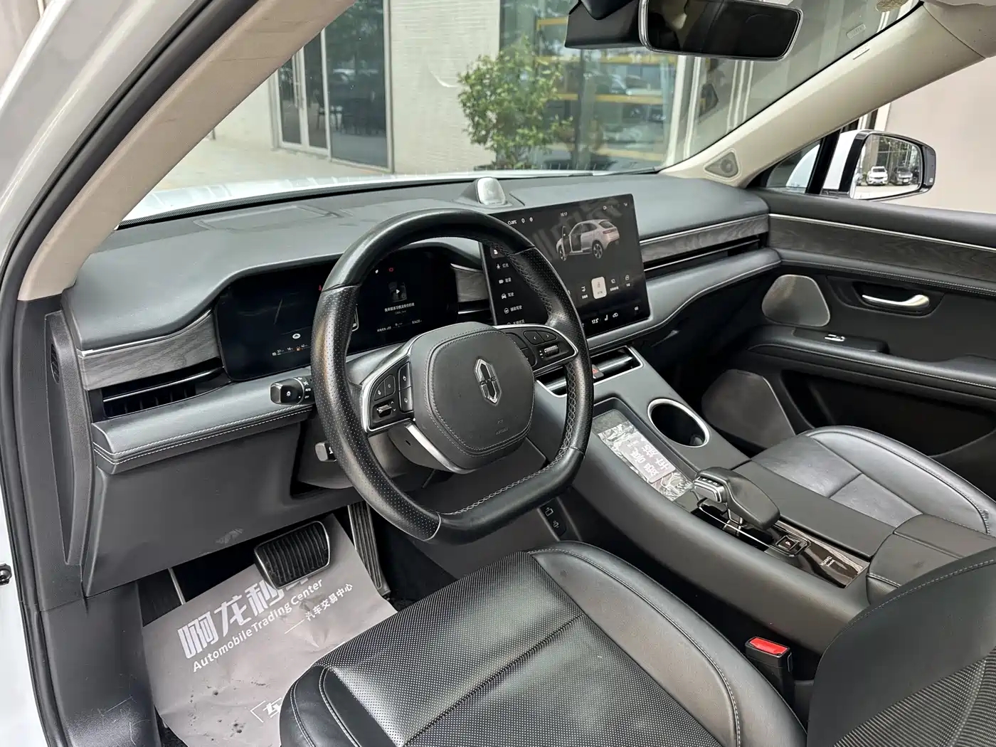 AITO Wenjie AITO M5 2022 Extended Range RWD Standard фото 8