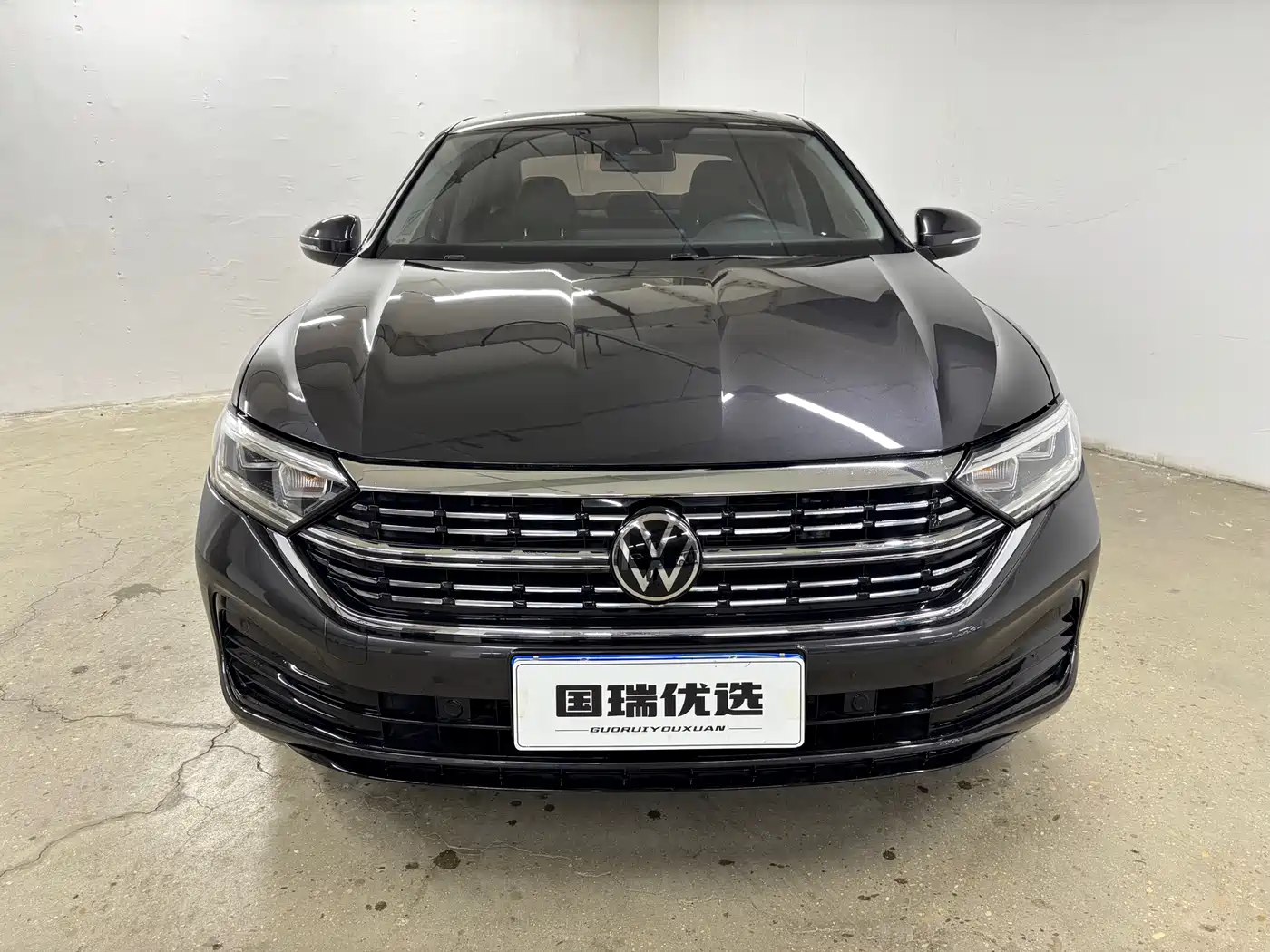 Volkswagen Sagitar 2023 Model Year 280TSI DSG Surpass Edition фото 2