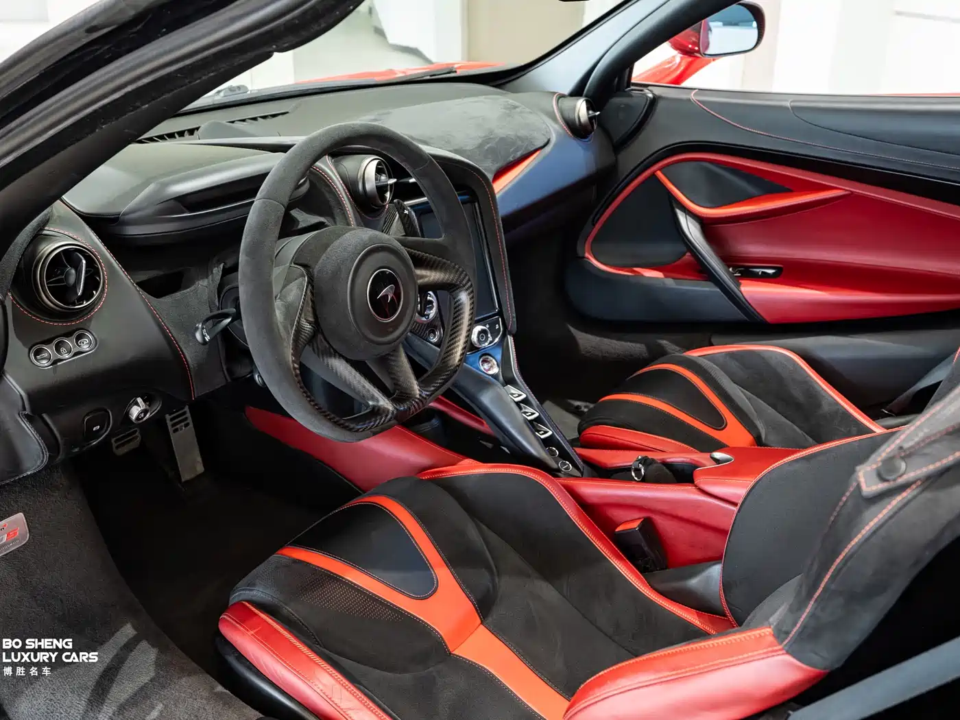 McLaren 720S 2019 4.0T Coupe фото 55