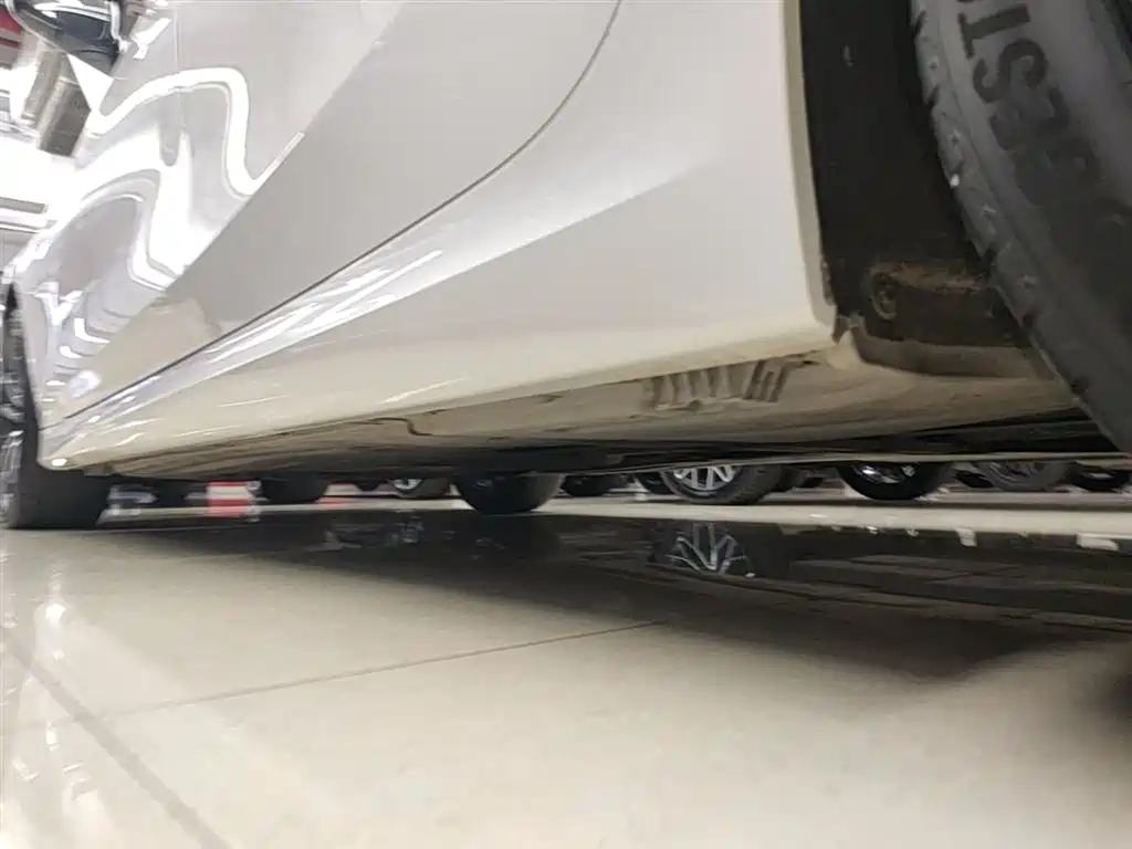 BMW 3 Series 2020 325Li xDrive M Sport Package фото 22