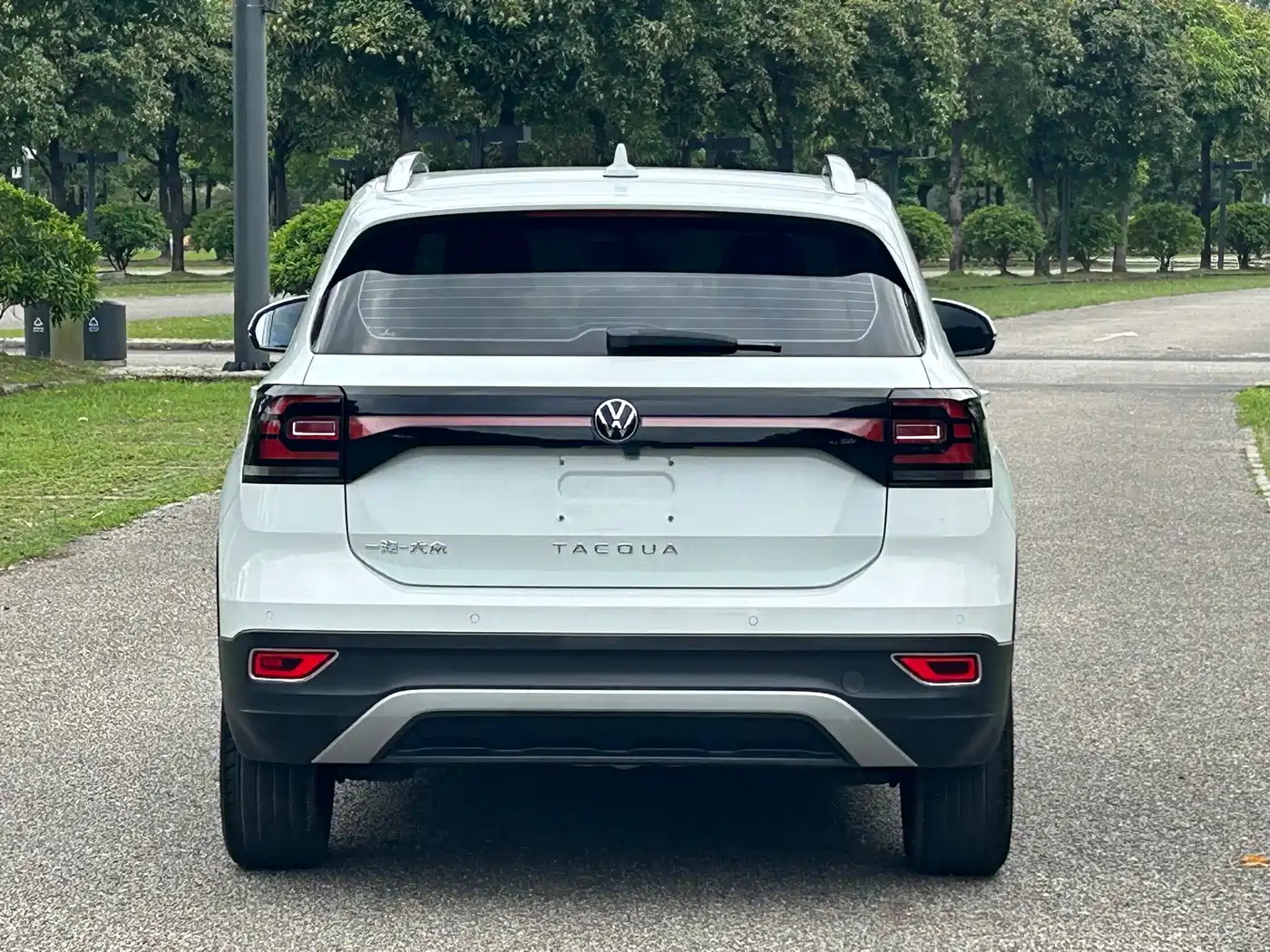 Volkswagen Tanying 2021 1.5L Automatic Smart Connect Edition фото 3